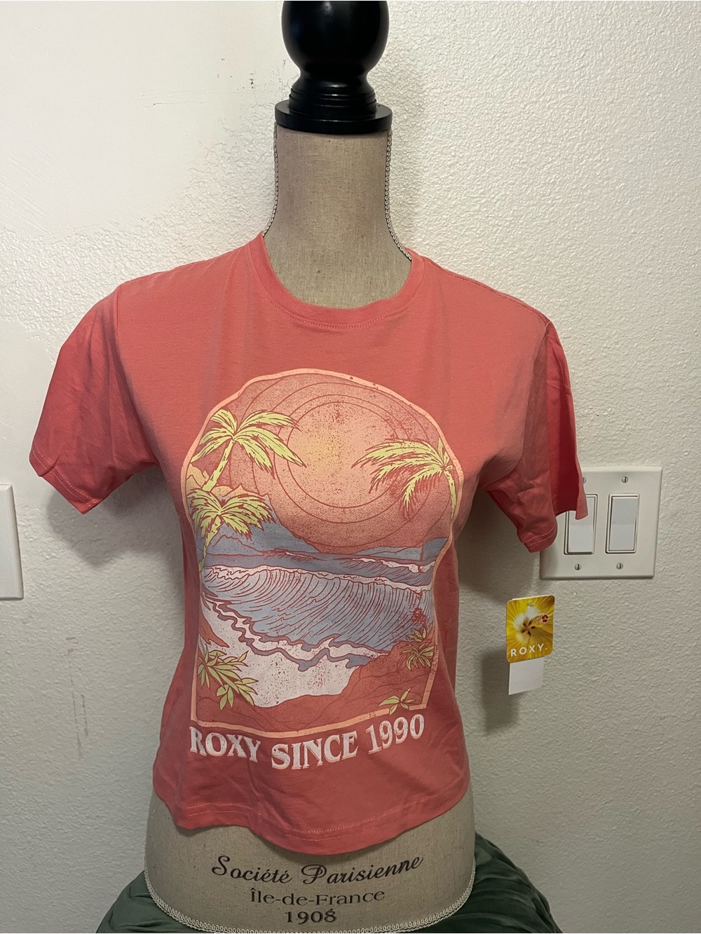 Roxy Coral Graphic Tee with Beach Scene